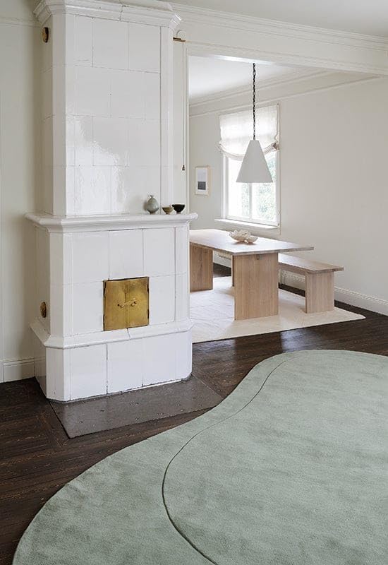 Unique Kidney Shaped Rug