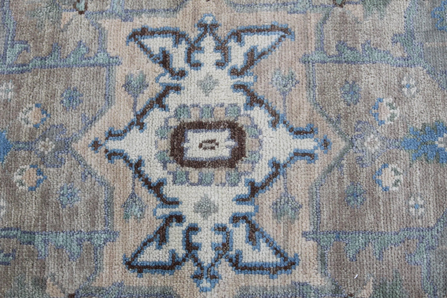 Hand Knotted Oushak Style Oriental Rug for Timeless Elegance Home decor by KRISHNARUNGSINC
