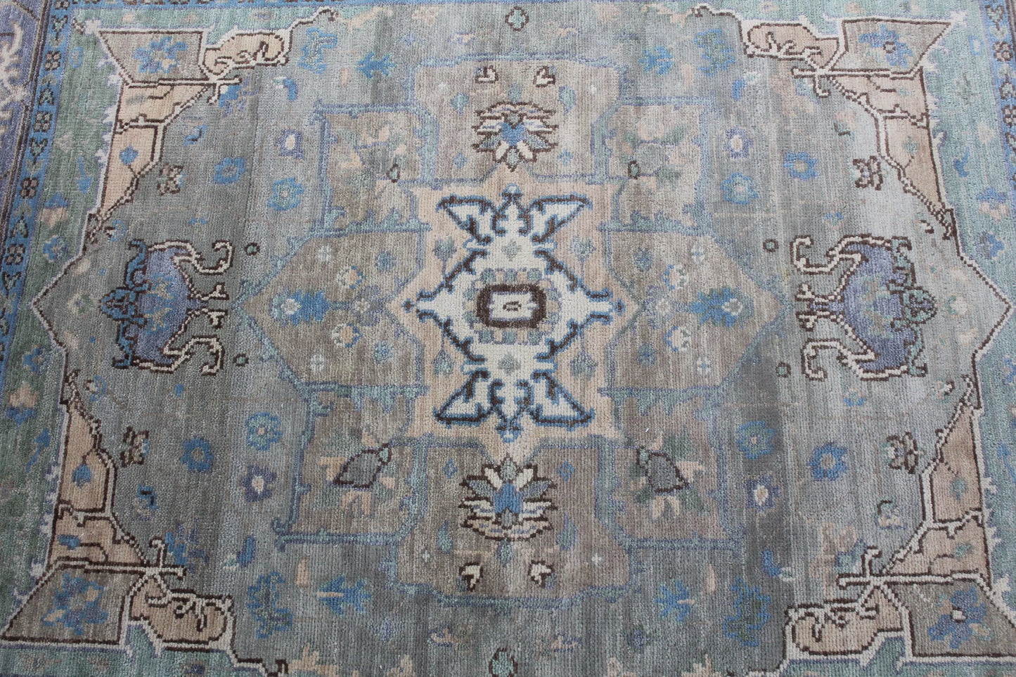 Hand Knotted Oushak Style Oriental Rug for Timeless Elegance Home decor by KRISHNARUNGSINC